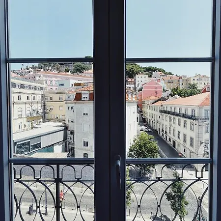 Esqina Cosmopolitan Hotel 4*