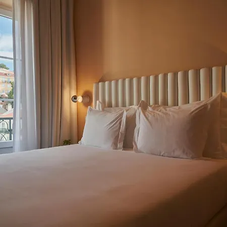 Esqina Cosmopolitan Hotell 4*