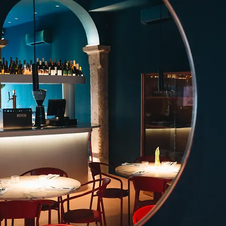 Esqina Cosmopolitan Hotel Lisbon