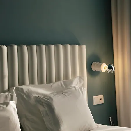 Esqina Cosmopolitan Hotel Lisbon