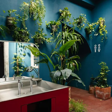 Esqina Cosmopolitan Hotel