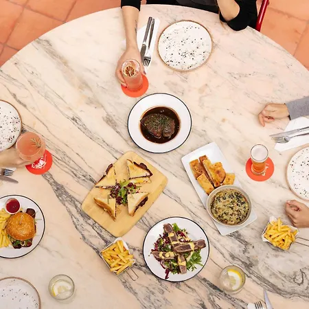 Hotel Esqina Cosmopolitan