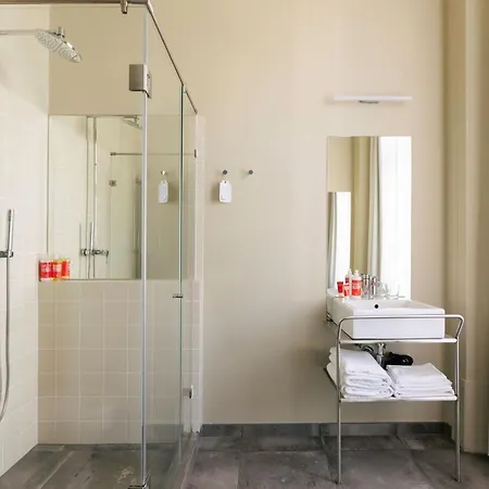Esqina Cosmopolitan 4*
