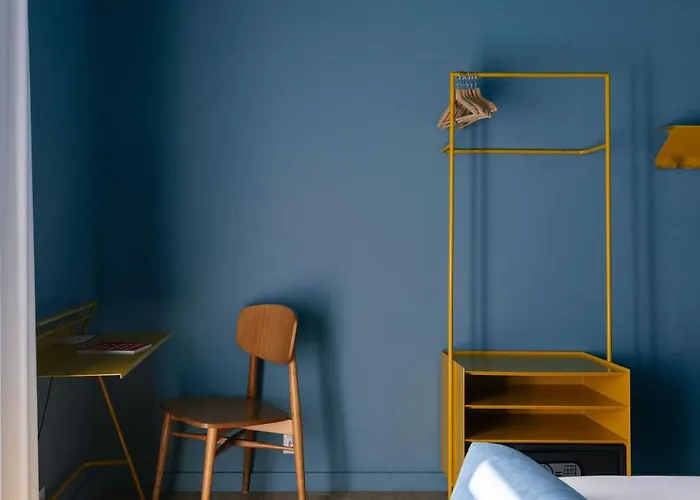 Esqina Cosmopolitan Hotel 4*