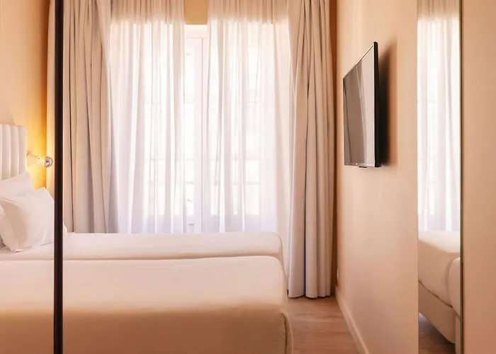 Hotel Esqina Cosmopolitan 4*