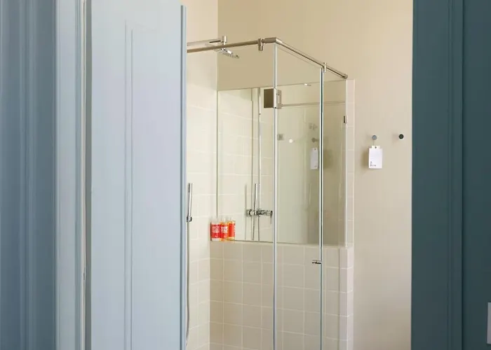 Esqina Cosmopolitan 4*