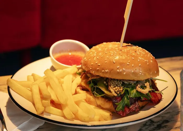 Esqina Cosmopolitan Hotel