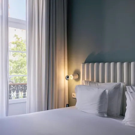 Esqina Cosmopolitan 4* Lisbona